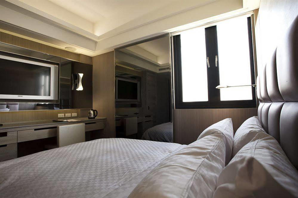 Royal Group Hotel Ho Yi Branch Kaohsiung Extérieur photo